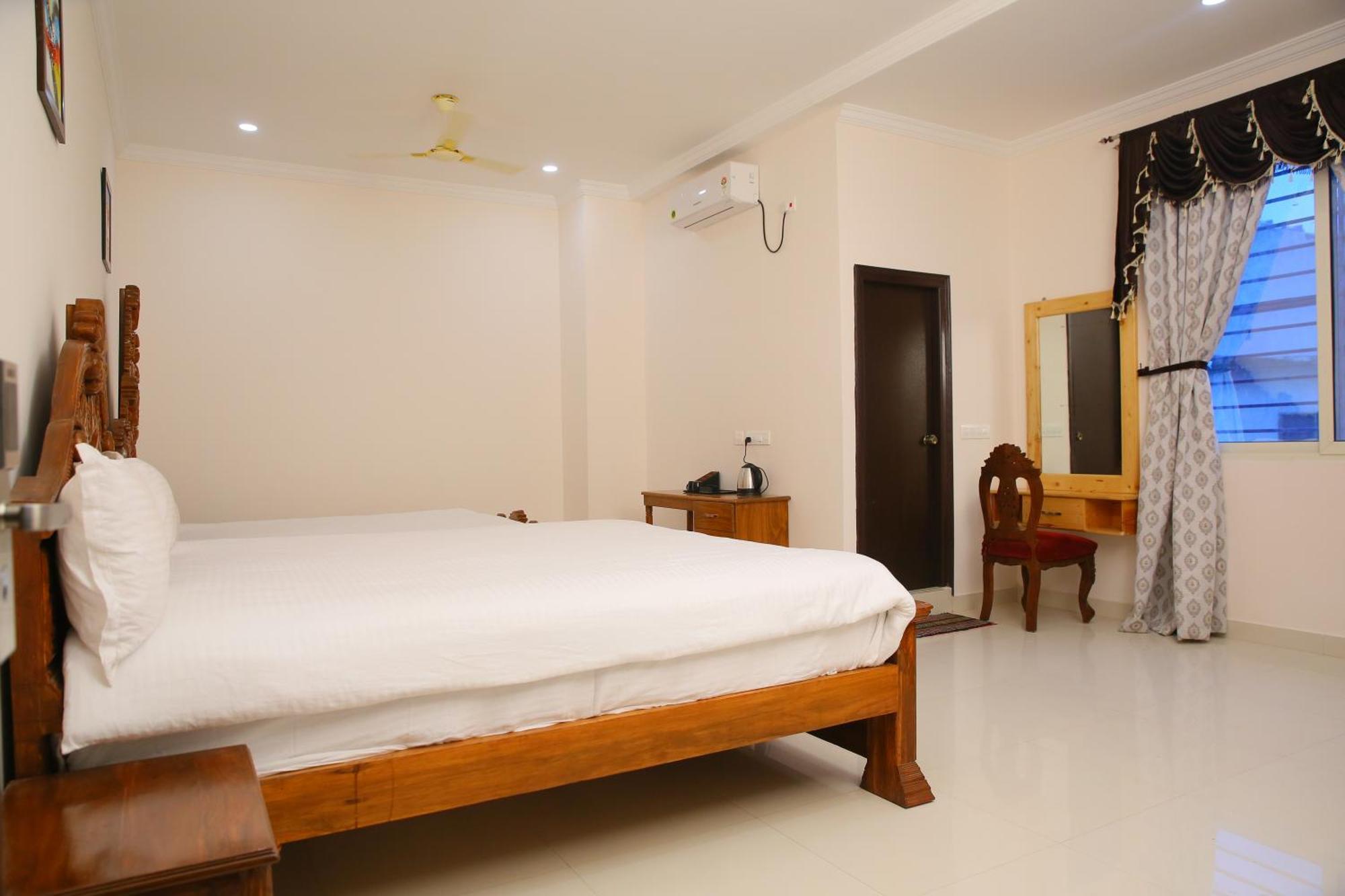 Saba Executive Rooms And Apartments Hajdarabad Zewnętrze zdjęcie
